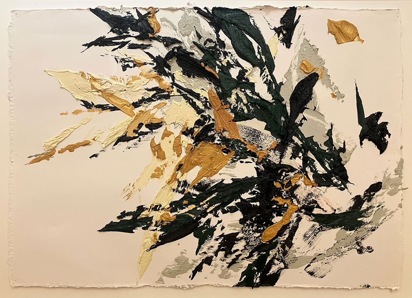 児玉麻緒